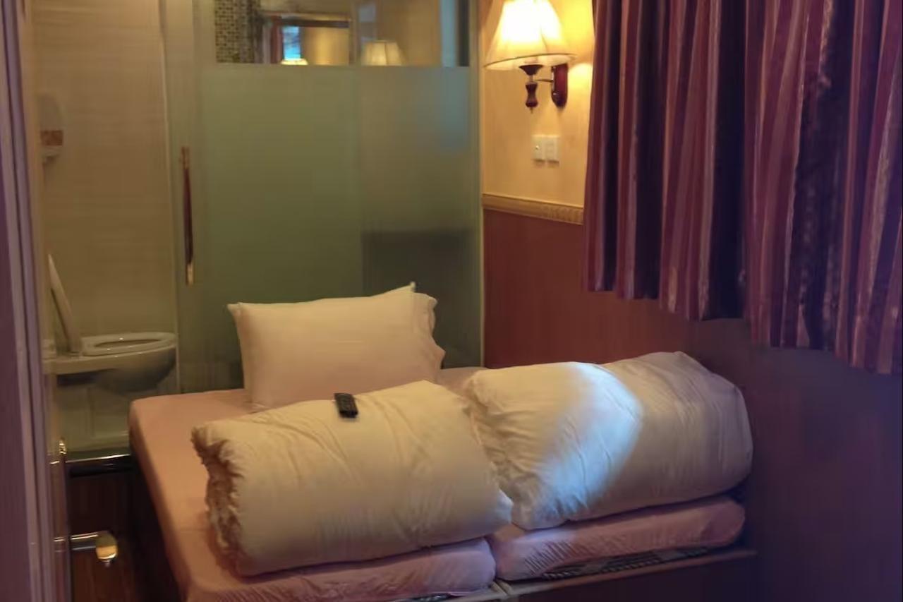 Venetian Hostel Гонконг Экстерьер фото